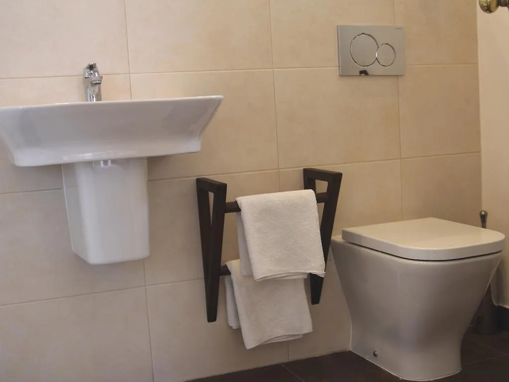 Guest house Hostal Avalon Nerja