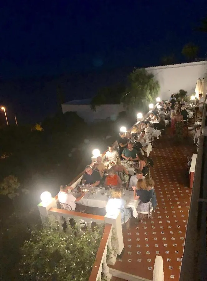 Guest house Hostal Avalon Nerja
